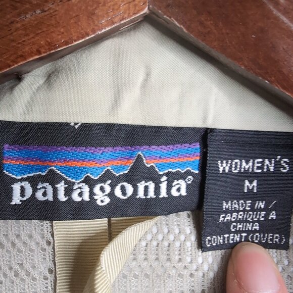 Vintage Patagonia Women's Beige/Tan Ski/Snowboard Shell Jacket Snow Skirt Size M - Picture 3 of 13